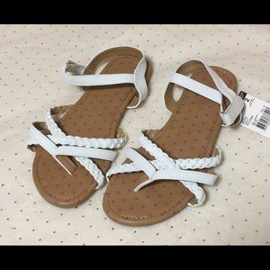 NEW Girls Size 2 Sandals White Braided NWT